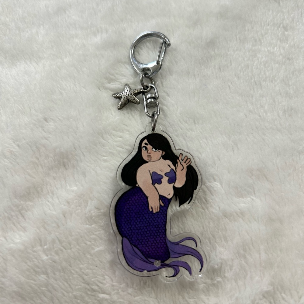 Plus size mermaid keychain